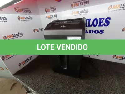 LOTE 137 - 01 TRITURADOR PRETO PEQUENO (SHREDDER). (NO ESTADO EM QUE SE ENCONTRA. SUJEITO A AVARIAS OCULTAS/VISÍVEIS.)
