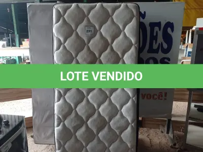LOTE 231 - 01 COLCHÃO SOLTEIRO C/ BASE (SINGLE MATTRESS). (NO ESTADO EM QUE SE ENCONTRA. SUJEITO A AVARIAS OCULTAS/VISÍVEIS.) BH1442J 