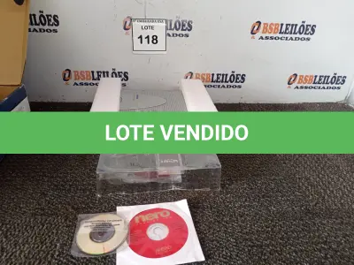 LOTE 118 - 01 KANGURU QUICKSILVER 52 USB CDRW E 01 IOGER GPU202 USB 2.0 CARDBUS.  (NO ESTADO EM QUE SE ENCONTRA. SUJEITO A AVARIAS OCULTAS/VISÍVEIS.)