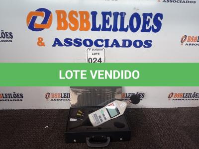 LOTE 024 - 01 DECIBELÍMETRO MARCA POLITERM INCOMPLETO. (NO ESTADO) ATENÇÃO! FAZER A VISITAÇÃO ANTES DE ARREMATAR, NÃO SABEMOS SE FUNCIONA. LEILÃO NÃO TEM GARANTIA E NEM DEVOLUÇÃO, SUJEITO A POSSÍVEIS AVARIAS VISÍVEIS/OCULTAS E/OU AUSÊNCIA DE COMPONENTES.