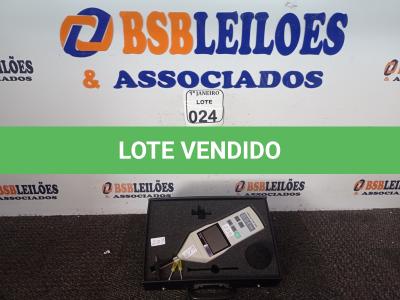 LOTE 024 - 01 DECIBELÍMETRO MARCA POLITERM INCOMPLETO. (NO ESTADO) ATENÇÃO! FAZER A VISITAÇÃO ANTES DE ARREMATAR, NÃO SABEMOS SE FUNCIONA. LEILÃO NÃO TEM GARANTIA E NEM DEVOLUÇÃO, SUJEITO A POSSÍVEIS AVARIAS VISÍVEIS/OCULTAS E/OU AUSÊNCIA DE COMPONENTES.