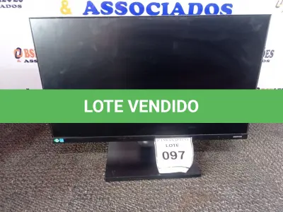 LOTE 097 - 01 MONITOR SAMSUNG 24” (MONITOR). (NO ESTADO EM QUE SE ENCONTRA. SUJEITO A AVARIAS OCULTAS/VISÍVEIS.) AU2498J