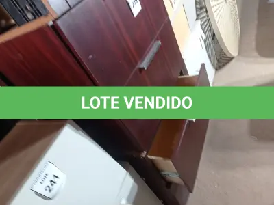 LOTE 239 - 02 GAVETEIROS C/ AVARIAS (DRAWERS). (NO ESTADO EM QUE SE ENCONTRA. SUJEITO A AVARIAS OCULTAS/VISÍVEIS.)