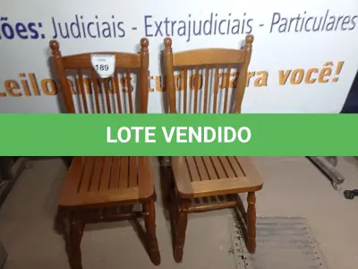 LOTE 189 - 02 CADEIRAS (CHAIRS). (NO ESTADO EM QUE SE ENCONTRA. SUJEITO A AVARIAS OCULTAS/VISÍVEIS.) BH1530P/ BH1530S