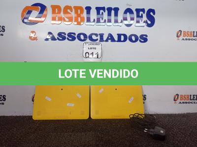 LOTE 011 - 02 TABLETS MARCA POSITIVO C/AVARIAS S/CARREGADOR. (NO ESTADO) ATENÇÃO! FAZER A VISITAÇÃO ANTES DE ARREMATAR, NÃO SABEMOS SE FUNCIONA. LEILÃO NÃO TEM GARANTIA E NEM DEVOLUÇÃO, SUJEITO A POSSÍVEIS AVARIAS VISÍVEIS/OCULTAS E/OU AUSÊNCIA DE COMPONENTES.