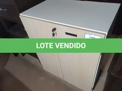 LOTE 245 - 01 GAVETEIRO (DRAWER). (NO ESTADO EM QUE SE ENCONTRA. SUJEITO A AVARIAS OCULTAS/VISÍVEIS.) AV2122H