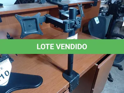 LOTE 202 - 01 SUPORTE PARA MONITOR (MONITOR STAND). (NO ESTADO EM QUE SE ENCONTRA. SUJEITO A AVARIAS OCULTAS/VISÍVEIS.)
