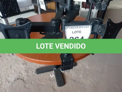 LOTE 264 - 01 SUPORTE PARA MONITOR (MONITOR STAND). (NO ESTADO EM QUE SE ENCONTRA. SUJEITO A AVARIAS OCULTAS/VISÍVEIS.)