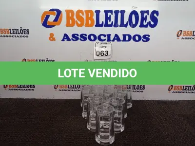 LOTE 063 - 10 CANECAS DE VIDRO. (NO ESTADO) ATENÇÃO! FAZER A VISITAÇÃO ANTES DE ARREMATAR, NÃO SABEMOS SE FUNCIONA. LEILÃO NÃO TEM GARANTIA E NEM DEVOLUÇÃO, SUJEITO A POSSÍVEIS AVARIAS VISÍVEIS/OCULTAS E/OU AUSÊNCIA DE COMPONENTES.