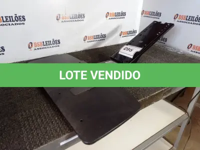 LOTE 295 - 01 CONVERSOR DE MESA AJUSTÁVEL (VARIDESK). (NO ESTADO EM QUE SE ENCONTRA. SUJEITO A AVARIAS OCULTAS/VISÍVEIS.)