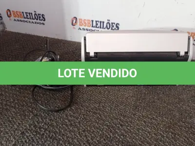 LOTE 098 - 01 SCANNER FUJITSU I51500. (NO ESTADO EM QUE SE ENCONTRA. SUJEITO A AVARIAS OCULTAS/VISÍVEIS.) AV9557E