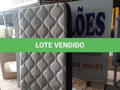 LOTE 231 - 01 COLCHÃO SOLTEIRO C/ BASE (SINGLE MATTRESS). (NO ESTADO EM QUE SE ENCONTRA. SUJEITO A AVARIAS OCULTAS/VISÍVEIS.) BH1442J 