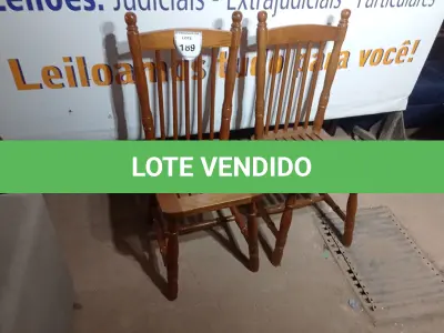 LOTE 189 - 02 CADEIRAS (CHAIRS). (NO ESTADO EM QUE SE ENCONTRA. SUJEITO A AVARIAS OCULTAS/VISÍVEIS.) BH1530P/ BH1530S