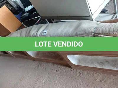 LOTE 269 - 01 TAPETE (MAT). (NO ESTADO EM QUE SE ENCONTRA. SUJEITO A AVARIAS OCULTAS/VISÍVEIS.) (NO ESTADO EM QUE SE ENCONTRA. SUJEITO A AVARIAS OCULTAS/VISÍVEIS.) BH1442L