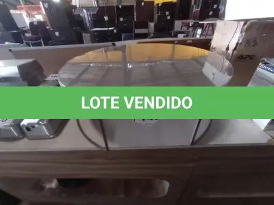 LOTE 145 - 01 MESA DE CENTRO REDONDA CINZA (GRAY ROUND COFFEE TABLE). (NO ESTADO EM QUE SE ENCONTRA. SUJEITO A AVARIAS OCULTAS/VISÍVEIS.)
