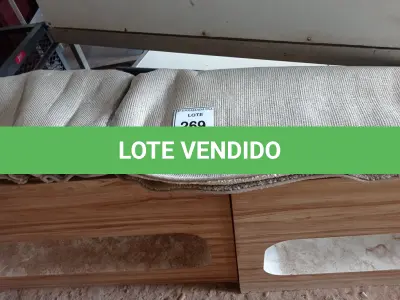 LOTE 269 - 01 TAPETE (MAT). (NO ESTADO EM QUE SE ENCONTRA. SUJEITO A AVARIAS OCULTAS/VISÍVEIS.) (NO ESTADO EM QUE SE ENCONTRA. SUJEITO A AVARIAS OCULTAS/VISÍVEIS.) BH1442L
