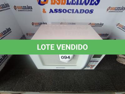 LOTE 094 -  01 MICRO-ONDAS MARCA BRASTEMP 127V (MICROWAVE). (NO ESTADO EM QUE SE ENCONTRA. SUJEITO A AVARIAS OCULTAS/VISÍVEIS.) AV9660J