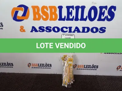 LOTE 062 - 01 LOTE C/VÁRIOS ESTILETES MARCA EHC E 02 CADEADOS MARCA PADO (NOVO). (NO ESTADO) ATENÇÃO! FAZER A VISITAÇÃO ANTES DE ARREMATAR, NÃO SABEMOS SE FUNCIONA. LEILÃO NÃO TEM GARANTIA E NEM DEVOLUÇÃO, SUJEITO A POSSÍVEIS AVARIAS VISÍVEIS/OCULTAS E/OU AUSÊNCIA DE COMPONENTES.