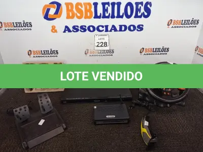 LOTE 228 - 01 APARELHO DVD MARCA PANASONIC, 01 MÁQUINA DE CORTAR DE CABELO, 01 ROTEADOR MARCA D-LINK E 01 KIT DE CORRIDA C/PEDAL E VOLANTE MARCA MULTILASER. (NO ESTADO) ATENÇÃO! FAZER A VISITAÇÃO ANTES DE ARREMATAR, NÃO SABEMOS SE FUNCIONA. LEILÃO NÃO TEM GARANTIA E NEM DEVOLUÇÃO, SUJEITO A POSSÍVEIS AVARIAS VISÍVEIS/OCULTAS E/OU AUSÊNCIA DE COMPONENTES.