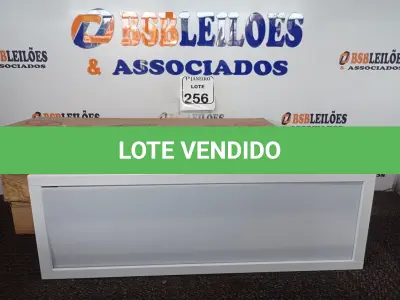 LOTE 256 - 04 LUMINÁRIAS DE EMBUTIR MARCA LUMILUZ. (NO ESTADO) ATENÇÃO! FAZER A VISITAÇÃO ANTES DE ARREMATAR, NÃO SABEMOS SE FUNCIONA. LEILÃO NÃO TEM GARANTIA E NEM DEVOLUÇÃO, SUJEITO A POSSÍVEIS AVARIAS VISÍVEIS/OCULTAS E/OU AUSÊNCIA DE COMPONENTES.
