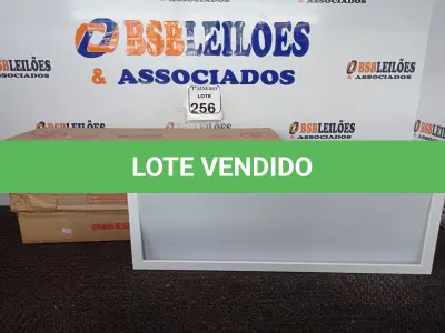 LOTE 256 - 04 LUMINÁRIAS DE EMBUTIR MARCA LUMILUZ. (NO ESTADO) ATENÇÃO! FAZER A VISITAÇÃO ANTES DE ARREMATAR, NÃO SABEMOS SE FUNCIONA. LEILÃO NÃO TEM GARANTIA E NEM DEVOLUÇÃO, SUJEITO A POSSÍVEIS AVARIAS VISÍVEIS/OCULTAS E/OU AUSÊNCIA DE COMPONENTES.