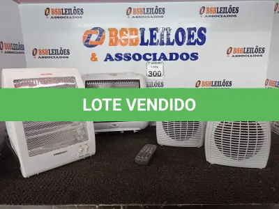LOTE 300 - 04 AQUECEDORES PORTÁTEIS MARCAS E MODELOS DIVERSOS. (NO ESTADO) ATENÇÃO! FAZER A VISITAÇÃO ANTES DE ARREMATAR, NÃO SABEMOS SE FUNCIONA. LEILÃO NÃO TEM GARANTIA E NEM DEVOLUÇÃO, SUJEITO A POSSÍVEIS AVARIAS VISÍVEIS/OCULTAS E/OU AUSÊNCIA DE COMPONENTES.
