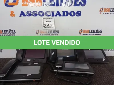 LOTE 347 - 05 APARELHOS TELEFÔNICOS TELA TOUCH MARCA GRANDSTREAM INCOMPLETO. (NO ESTADO) ATENÇÃO! FAZER A VISITAÇÃO ANTES DE ARREMATAR, NÃO SABEMOS SE FUNCIONA. LEILÃO NÃO TEM GARANTIA E NEM DEVOLUÇÃO, SUJEITO A POSSÍVEIS AVARIAS VISÍVEIS/OCULTAS E/OU AUSÊNCIA DE COMPONENTES.