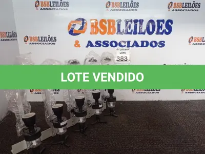 LOTE 383 - 05 SUPORTES DOSADORES DE GARRAFAS. (NO ESTADO) ATENÇÃO! FAZER A VISITAÇÃO ANTES DE ARREMATAR, NÃO SABEMOS SE FUNCIONA. LEILÃO NÃO TEM GARANTIA E NEM DEVOLUÇÃO, SUJEITO A POSSÍVEIS AVARIAS VISÍVEIS/OCULTAS E/OU AUSÊNCIA DE COMPONENTES.