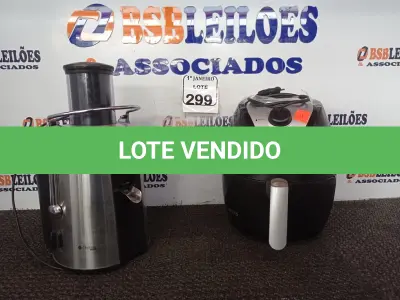 LOTE 299 - 01 AIR FRYER MARCA ULTRA E 01 CENTRIFUGAS DE FRUTAS MARCA CADENCE. (NO ESTADO) ATENÇÃO! FAZER A VISITAÇÃO ANTES DE ARREMATAR, NÃO SABEMOS SE FUNCIONA. LEILÃO NÃO TEM GARANTIA E NEM DEVOLUÇÃO, SUJEITO A POSSÍVEIS AVARIAS VISÍVEIS/OCULTAS E/OU AUSÊNCIA DE COMPONENTES.