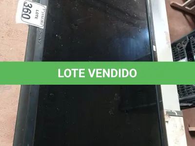 LOTE 360 - 01 TV 46” MARCA SONY. (NO ESTADO) ATENÇÃO! FAZER A VISITAÇÃO ANTES DE ARREMATAR, NÃO SABEMOS SE FUNCIONA. LEILÃO NÃO TEM GARANTIA E NEM DEVOLUÇÃO, SUJEITO A POSSÍVEIS AVARIAS VISÍVEIS/OCULTAS E/OU AUSÊNCIA DE COMPONENTES.