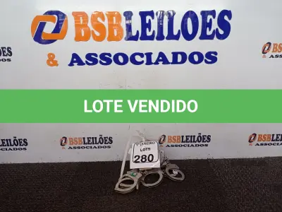 LOTE 280 - 06 ALGEMAS DE FERRO. (NO ESTADO) ATENÇÃO! FAZER A VISITAÇÃO ANTES DE ARREMATAR, NÃO SABEMOS SE FUNCIONA. LEILÃO NÃO TEM GARANTIA E NEM DEVOLUÇÃO, SUJEITO A POSSÍVEIS AVARIAS VISÍVEIS/OCULTAS E/OU AUSÊNCIA DE COMPONENTES.