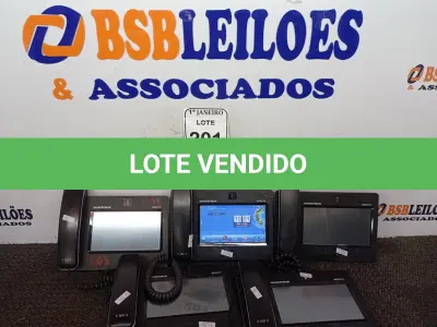 LOTE 201 - 06 APARELHOS INTERMEC AERIE 700 MOBILE COMPUTER. (NO ESTADO) ATENÇÃO! FAZER A VISITAÇÃO ANTES DE ARREMATAR, NÃO SABEMOS SE FUNCIONA. LEILÃO NÃO TEM GARANTIA E NEM DEVOLUÇÃO, SUJEITO A POSSÍVEIS AVARIAS VISÍVEIS/OCULTAS E/OU AUSÊNCIA DE COMPONENTES.