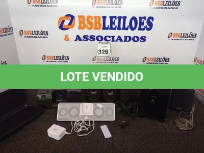 LOTE 326 - 01 LOTE C/VÁRIAS CAIXAS DE SOM MARCAS E MODELOS DIVERSOS. (NO ESTADO) ATENÇÃO! FAZER A VISITAÇÃO ANTES DE ARREMATAR, NÃO SABEMOS SE FUNCIONA. LEILÃO NÃO TEM GARANTIA E NEM DEVOLUÇÃO, SUJEITO A POSSÍVEIS AVARIAS VISÍVEIS/OCULTAS E/OU AUSÊNCIA DE COMPONENTES.