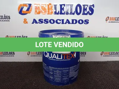 LOTE 357 - 01 GALÃO DE TINTA PARA INTERIOR QUALITEX 18L RENDE ATÉ 300M. (NO ESTADO) ATENÇÃO! FAZER A VISITAÇÃO ANTES DE ARREMATAR, NÃO SABEMOS SE FUNCIONA. LEILÃO NÃO TEM GARANTIA E NEM DEVOLUÇÃO, SUJEITO A POSSÍVEIS AVARIAS VISÍVEIS/OCULTAS E/OU AUSÊNCIA DE COMPONENTES.