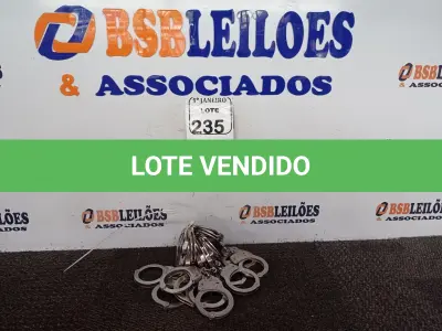 LOTE 235 - 10 ALGEMAS DE FERRO. (NO ESTADO) ATENÇÃO! FAZER A VISITAÇÃO ANTES DE ARREMATAR, NÃO SABEMOS SE FUNCIONA. LEILÃO NÃO TEM GARANTIA E NEM DEVOLUÇÃO, SUJEITO A POSSÍVEIS AVARIAS VISÍVEIS/OCULTAS E/OU AUSÊNCIA DE COMPONENTES.