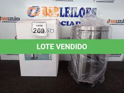 LOTE 269 - 01 LIXEIRA EM INOX 12L C/PEDAL MARCA MOOD. (NO ESTADO) ATENÇÃO! FAZER A VISITAÇÃO ANTES DE ARREMATAR, NÃO SABEMOS SE FUNCIONA. LEILÃO NÃO TEM GARANTIA E NEM DEVOLUÇÃO, SUJEITO A POSSÍVEIS AVARIAS VISÍVEIS/OCULTAS E/OU AUSÊNCIA DE COMPONENTES.