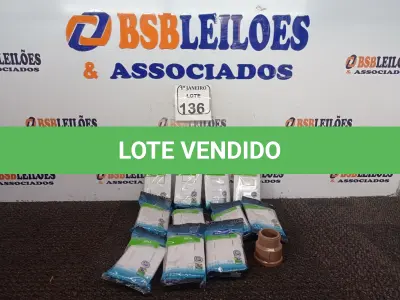 LOTE 136 - 11 INTERRUPTORES SIMPLES. (NO ESTADO) ATENÇÃO! FAZER A VISITAÇÃO ANTES DE ARREMATAR, NÃO SABEMOS SE FUNCIONA. LEILÃO NÃO TEM GARANTIA E NEM DEVOLUÇÃO, SUJEITO A POSSÍVEIS AVARIAS VISÍVEIS/OCULTAS E/OU AUSÊNCIA DE COMPONENTES.