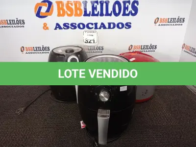 LOTE 321 - 02 AIR FRYERS MARCAS NELL E MALLORY E 01 PANELA ELÉTRICA MARCA BRITÂNIA. (NO ESTADO) ATENÇÃO! FAZER A VISITAÇÃO ANTES DE ARREMATAR, NÃO SABEMOS SE FUNCIONA. LEILÃO NÃO TEM GARANTIA E NEM DEVOLUÇÃO, SUJEITO A POSSÍVEIS AVARIAS VISÍVEIS/OCULTAS E/OU AUSÊNCIA DE COMPONENTES.