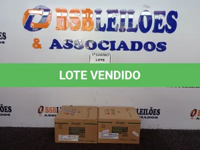 LOTE 176 - 02 CAIXAS C/ 06 UNIDADES CADA DE CATALIZADOR VERNIZ PU. (NOVO) (NO ESTADO) ATENÇÃO! FAZER A VISITAÇÃO ANTES DE ARREMATAR, NÃO SABEMOS SE FUNCIONA. LEILÃO NÃO TEM GARANTIA E NEM DEVOLUÇÃO, SUJEITO A POSSÍVEIS AVARIAS VISÍVEIS/OCULTAS E/OU AUSÊNCIA DE COMPONENTES.