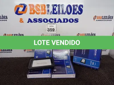 LOTE 359 - 05 REFLETORES DE LED AMBIENTE EXTERNO 100W CADA(NOVO). (NO ESTADO) ATENÇÃO! FAZER A VISITAÇÃO ANTES DE ARREMATAR, NÃO SABEMOS SE FUNCIONA. LEILÃO NÃO TEM GARANTIA E NEM DEVOLUÇÃO, SUJEITO A POSSÍVEIS AVARIAS VISÍVEIS/OCULTAS E/OU AUSÊNCIA DE COMPONENTES.