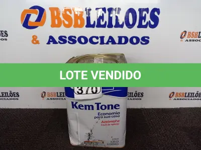 LOTE 370 - 01 LATA DE TINTA ACRÍLICA 18L MARCA SHERWIN WILLIANS. (NO ESTADO) ATENÇÃO! FAZER A VISITAÇÃO ANTES DE ARREMATAR, NÃO SABEMOS SE FUNCIONA. LEILÃO NÃO TEM GARANTIA E NEM DEVOLUÇÃO, SUJEITO A POSSÍVEIS AVARIAS VISÍVEIS/OCULTAS E/OU AUSÊNCIA DE COMPONENTES.