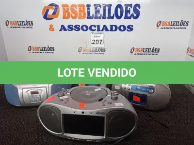 LOTE 207 - 04 RÁDIOS MICRO SYSTEM MARCAS E MODELOS DIVERSOS. (NO ESTADO) ATENÇÃO! FAZER A VISITAÇÃO ANTES DE ARREMATAR, NÃO SABEMOS SE FUNCIONA. LEILÃO NÃO TEM GARANTIA E NEM DEVOLUÇÃO, SUJEITO A POSSÍVEIS AVARIAS VISÍVEIS/OCULTAS E/OU AUSÊNCIA DE COMPONENTES.