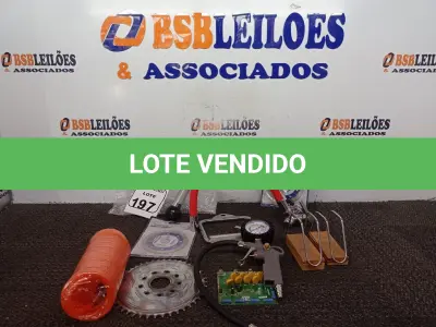 LOTE 197 - 01 TORNEIRA, 02 DISCOS DIAMANTADO, 01 COROA P/BICICLETA 02 EQUIPAMENTOS DE GINÁSTICA E MATERIAIS DIVERSOS.  (NO ESTADO) ATENÇÃO! FAZER A VISITAÇÃO ANTES DE ARREMATAR, NÃO SABEMOS SE FUNCIONA. LEILÃO NÃO TEM GARANTIA E NEM DEVOLUÇÃO, SUJEITO A POSSÍVEIS AVARIAS VISÍVEIS/OCULTAS E/OU AUSÊNCIA DE COMPONENTES.