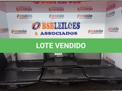 LOTE 388 - 10 MONITORES MARCAS E MARCAS E MODELOS DIVERSOS P/RETIRADA DE PEÇAS. (NO ESTADO) ATENÇÃO! FAZER A VISITAÇÃO ANTES DE ARREMATAR, NÃO SABEMOS SE FUNCIONA. LEILÃO NÃO TEM GARANTIA E NEM DEVOLUÇÃO, SUJEITO A POSSÍVEIS AVARIAS VISÍVEIS/OCULTAS E/OU AUSÊNCIA DE COMPONENTES.