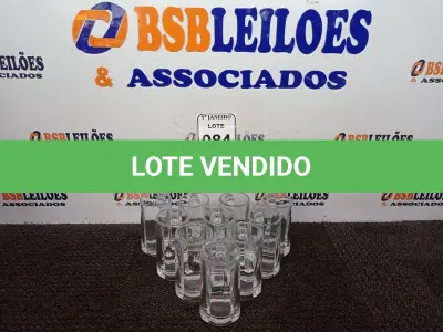 LOTE 084 - 10 CANECAS DE VIDRO. (NO ESTADO) ATENÇÃO! FAZER A VISITAÇÃO ANTES DE ARREMATAR, NÃO SABEMOS SE FUNCIONA. LEILÃO NÃO TEM GARANTIA E NEM DEVOLUÇÃO, SUJEITO A POSSÍVEIS AVARIAS VISÍVEIS/OCULTAS E/OU AUSÊNCIA DE COMPONENTES.