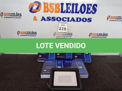 LOTE 275 - 05 REFLETORES DE LED AMBIENTE EXTERNO 100W CADA(NOVO). (NO ESTADO) ATENÇÃO! FAZER A VISITAÇÃO ANTES DE ARREMATAR, NÃO SABEMOS SE FUNCIONA. LEILÃO NÃO TEM GARANTIA E NEM DEVOLUÇÃO, SUJEITO A POSSÍVEIS AVARIAS VISÍVEIS/OCULTAS E/OU AUSÊNCIA DE COMPONENTES.