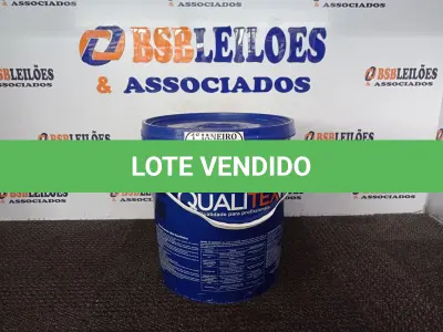 LOTE 308 - 01 GALÃO DE TINTA PARA INTERIOR QUALITEX 18L RENDE ATÉ 300M. (NO ESTADO) ATENÇÃO! FAZER A VISITAÇÃO ANTES DE ARREMATAR, NÃO SABEMOS SE FUNCIONA. LEILÃO NÃO TEM GARANTIA E NEM DEVOLUÇÃO, SUJEITO A POSSÍVEIS AVARIAS VISÍVEIS/OCULTAS E/OU AUSÊNCIA DE COMPONENTES.