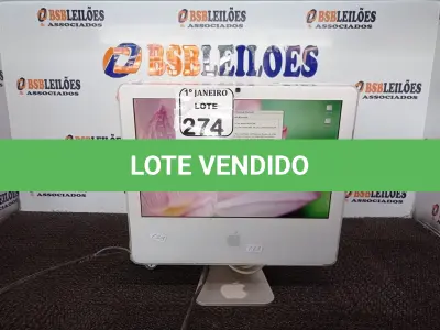 LOTE 274 - 01 IMAC C/TECLADO NA COR BRANCO. (NO ESTADO) ATENÇÃO! FAZER A VISITAÇÃO ANTES DE ARREMATAR, NÃO SABEMOS SE FUNCIONA. LEILÃO NÃO TEM GARANTIA E NEM DEVOLUÇÃO, SUJEITO A POSSÍVEIS AVARIAS VISÍVEIS/OCULTAS E/OU AUSÊNCIA DE COMPONENTES.