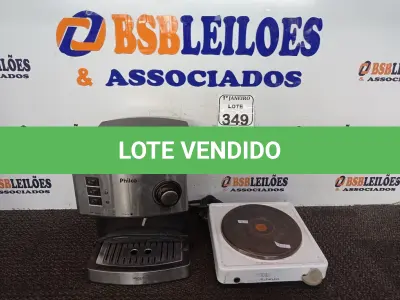 LOTE 349 - 01 FOGÃO DE INDUÇÃO 01 BOCA MARCA ELECTROLUX E 01 CAFETEIRA MARCA PHILCO. (NO ESTADO) ATENÇÃO! FAZER A VISITAÇÃO ANTES DE ARREMATAR, NÃO SABEMOS SE FUNCIONA. LEILÃO NÃO TEM GARANTIA E NEM DEVOLUÇÃO, SUJEITO A POSSÍVEIS AVARIAS VISÍVEIS/OCULTAS E/OU AUSÊNCIA DE COMPONENTES.
