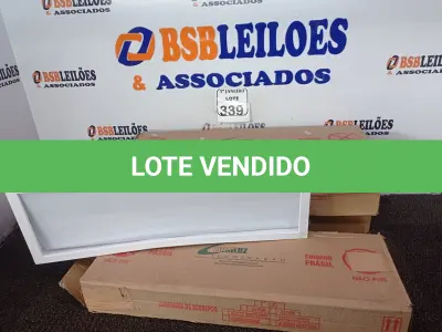 LOTE 339 - 05 LUMINÁRIAS DE EMBUTIR MARCA LUMILUZ. (NO ESTADO) ATENÇÃO! FAZER A VISITAÇÃO ANTES DE ARREMATAR, NÃO SABEMOS SE FUNCIONA. LEILÃO NÃO TEM GARANTIA E NEM DEVOLUÇÃO, SUJEITO A POSSÍVEIS AVARIAS VISÍVEIS/OCULTAS E/OU AUSÊNCIA DE COMPONENTES.